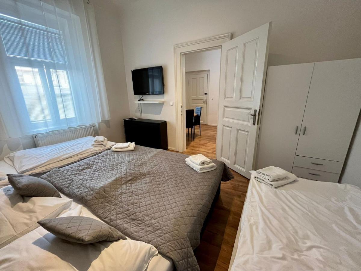 Casa Italia Prague Aparthotel Exteriör bild