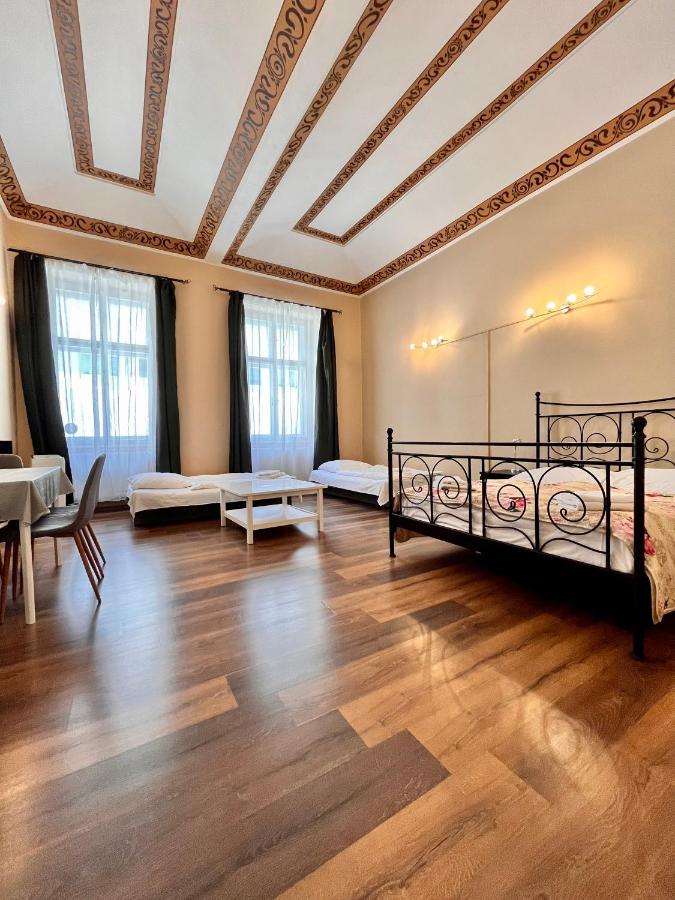 Casa Italia Prague Aparthotel Exteriör bild