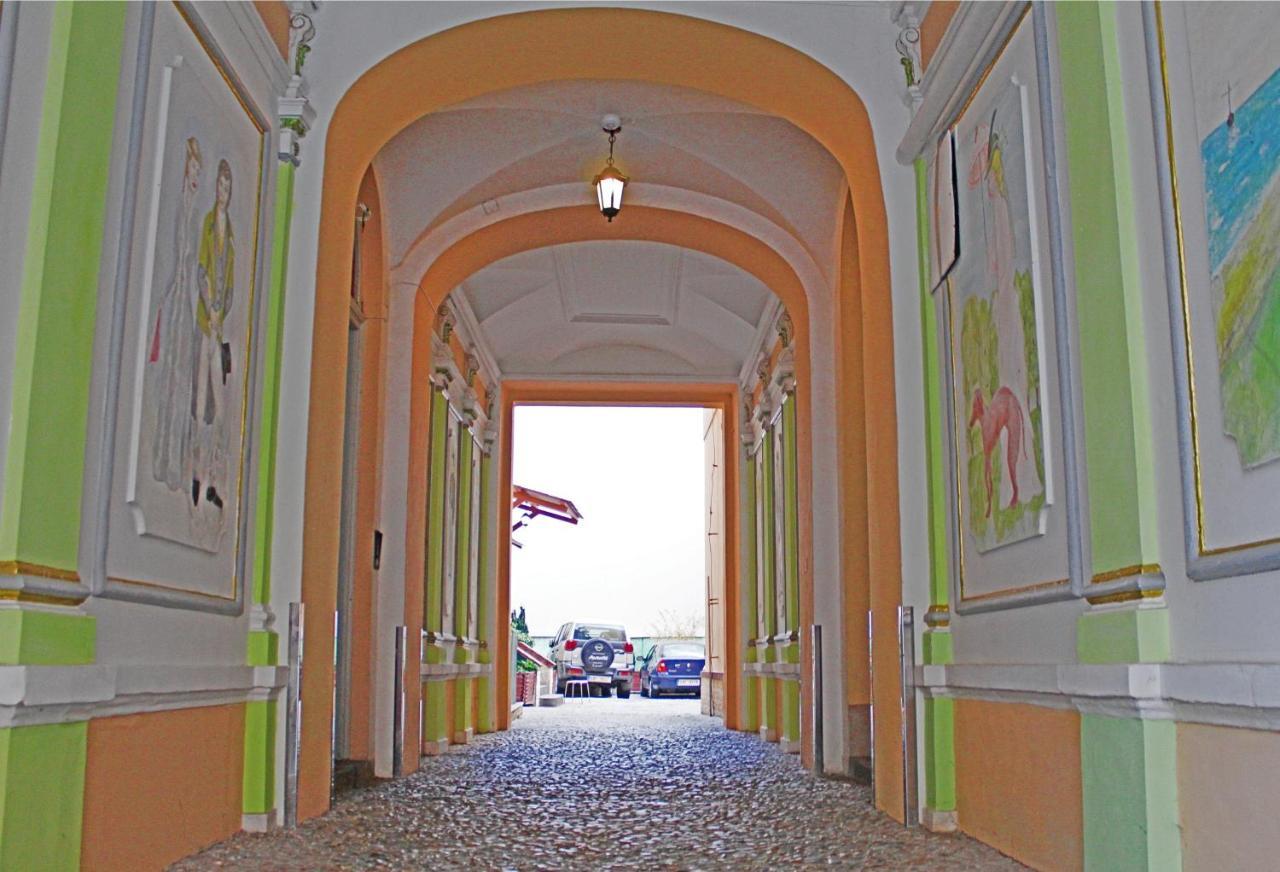 Casa Italia Prague Aparthotel Exteriör bild